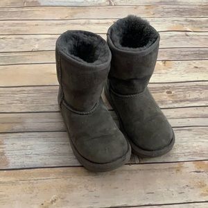 Kids Gray Authentic UGG Boots. Good condition!